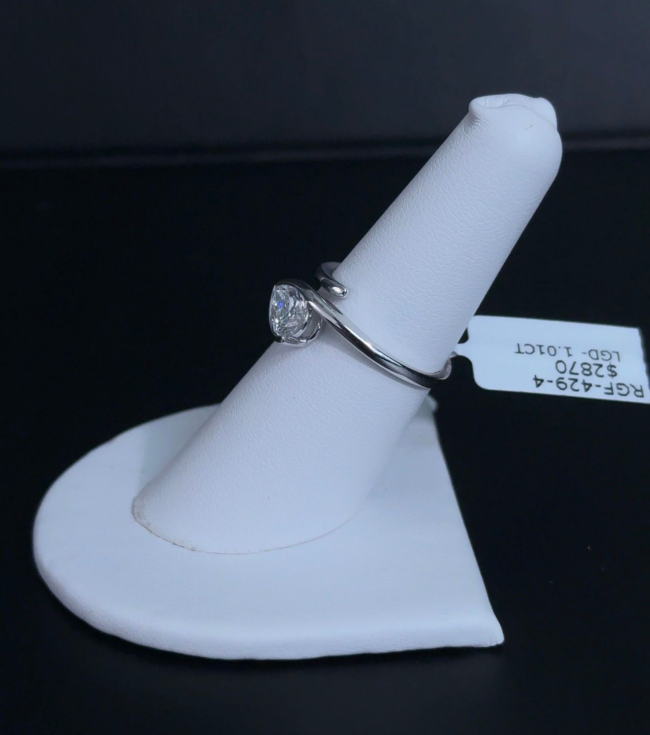 1.01ctw Pear Lab Diamond 14kt White Gold Ring RGF-429-4