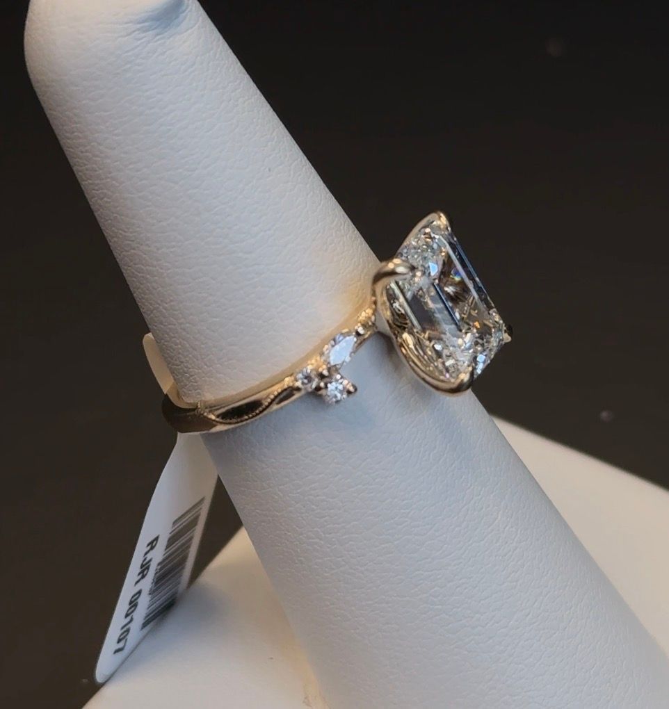 3.06ct Emerald E VVS2 Lab Diamond 14kt Yellow Gold Engagement Ring RJR00107